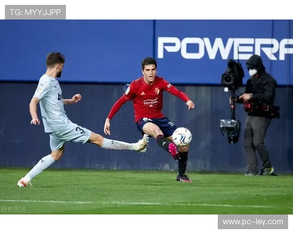 科尔贝兰改造瓦伦西亚遇阻,技术化转型与保级压力失衡 科尔贝兰改造瓦伦西亚遇阻,技术化转型与保级压力失衡